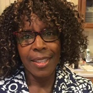 Meet your Posher, Clara